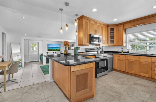 Coral Brook Villa | Salt & Palm - Boutqiue Waterfront Villa