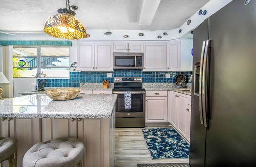 Coury House | Salt & Seaglass - Key Colony Gem. July 18 to 25 open! Discounted