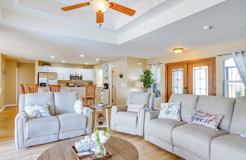 Mariner Villa | Saltwater Pool & Gas Grill: Cape Coral Oasis!