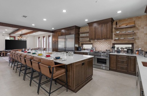 Crystal Beach Villa | Saltwater spa & pool, Beach@3min walk, Golf cart, Elevator