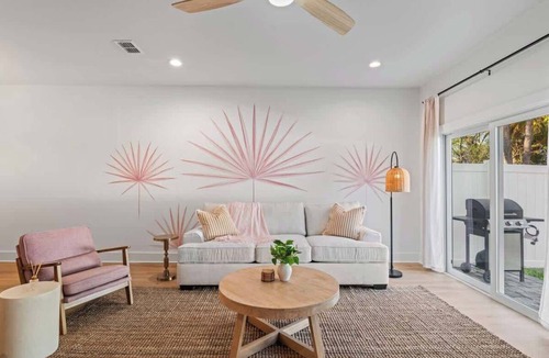 Jacksonville Beach Condo | Salty Pink Sands | Team Joseph Ellen