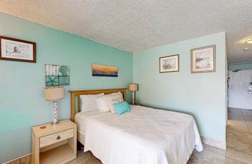 Lenox Park Apartment | Salty Vibes