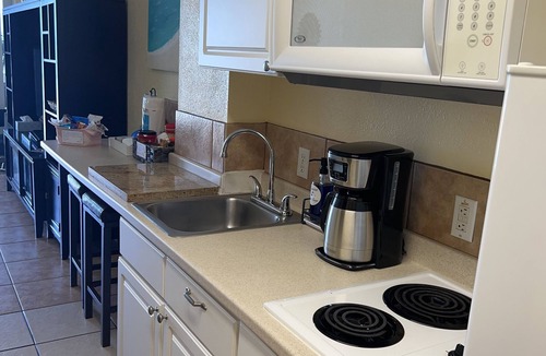 Lenox Park Apartment | Salty ~ Wishes ~ Oceanfront Condo