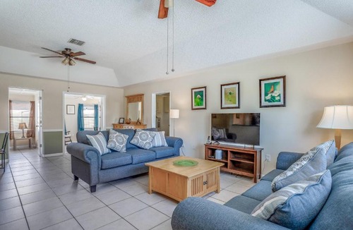 Naples Park House | Sand Dollar Cottage