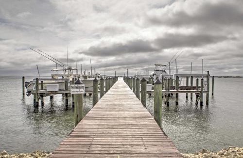 Jensen Beach House | Sand Dollar Jenson Beach Home with Pool Access!
