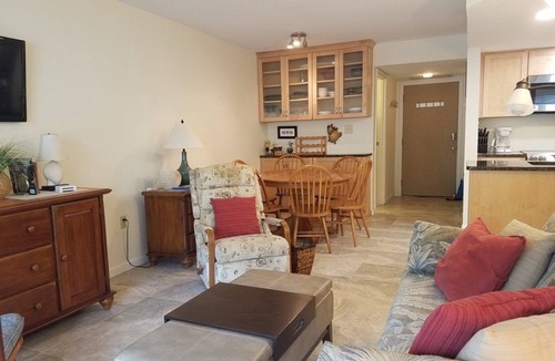 Fernandina Beach Condo | Sand Dollar VIllas Unit 102 - Beauty and the Beach