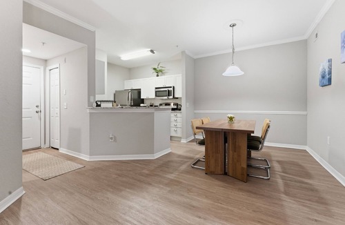 Palmer Ranch Apartment | Sandhill Sarasota