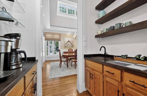 Lake Oconee House | Sandy Cove Cottage- Great Waters Lakefront Luxury