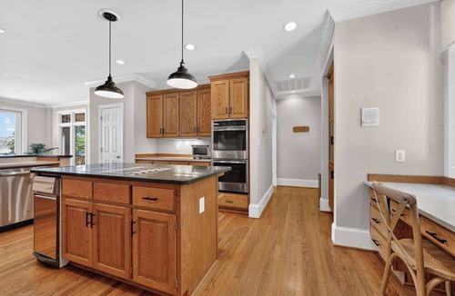 Lake Oconee House | Sandy Cove Cottage- Great Waters Lakefront Luxury