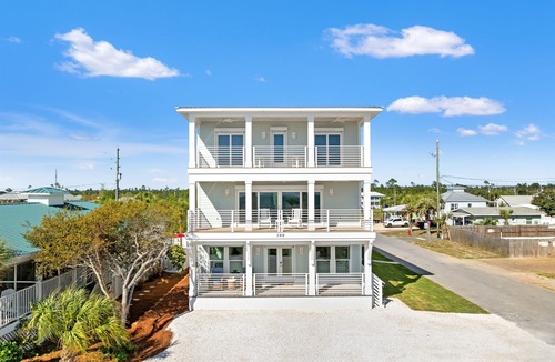 Mexico Beach House | Sandy Feet Retreat | 8BR | Gulf View Escape! Private Pool & Spa! Walk to Beach!