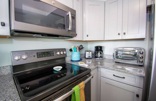 North Captiva Condo | SANDY TUNDRA TOWNHOUSE, WATER-VIEWS, BOAT SLIP, PRIVATE BEACH, CLUB ACCESS