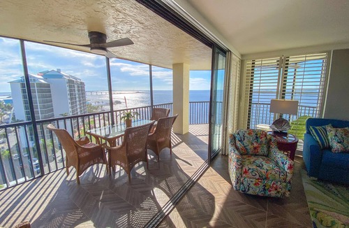 Punta Rassa Condo | Sanibel Harbour Resort Harbour Tower 1011: Private beach retreat with gulf coast sunset views