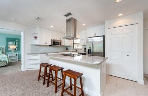 Sanibel Apartment | Sanibel Shells at Sea Bell