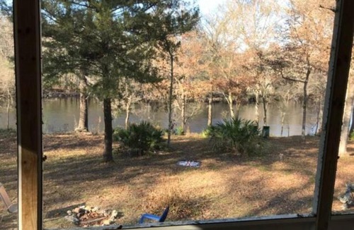 Branford House | Santa Fe Landing Close Ichetucknee & Ginnie Springs