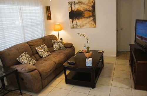 Fruitville Apartment | Sarasota Apartment Near Benderson Park