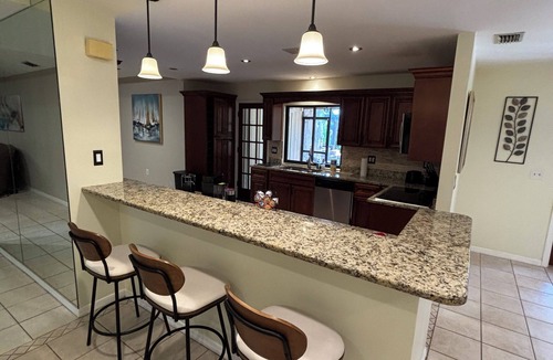 Sarasota House | Sarasota Pool Home Near UTC & Beaches + Hot Tub + Lakefront Patio