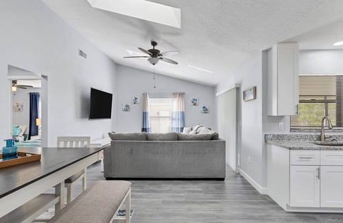 Fruitville House | Sarasota Private 3 Bedroom Home Close to Beaches