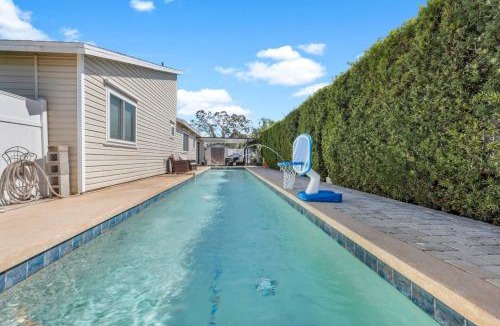 Whitfield House | Sarasota Retreat Pool Near Beaches and Downtown