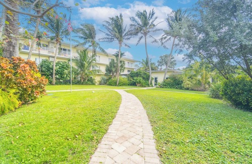 Ocean Ridge Condo | "Satisfy My Soul" Beachfront Condo