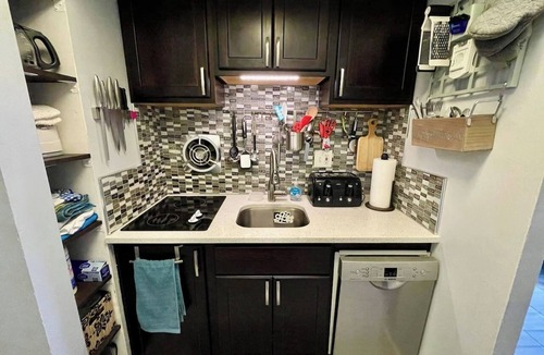 Cocoa Beach Condo | Saturn 1BR - Beach Paradise & Pool