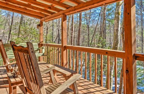 Sautee Nacoochee House | Sautee Nacoochee Mtn Paradise w/Spacious Deck!