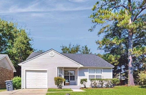 Whitemarsh Island House | Savannah Family Home between Downtown & Tybee