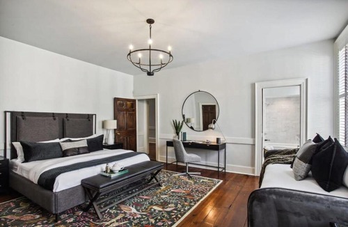 Historic District - North House | Savannah Historic Home Sleeps 20 Near Downtown