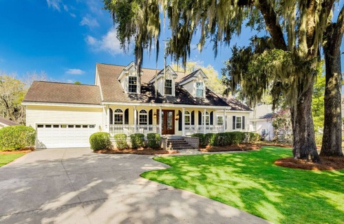 Savannah House | Savannah & Tybee | Pool Spa Lagoon Oasis