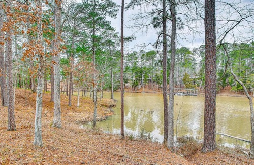McCormick House | Scenic Water Views: Lakefront Home in McCormick!