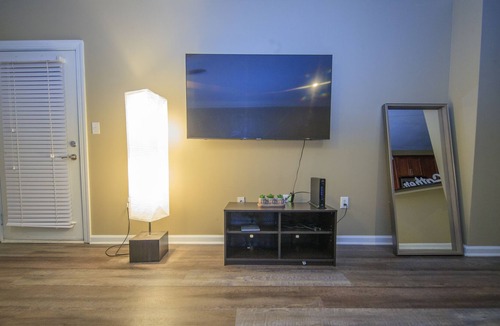 Lindridge-Martin Manor Apartment | Schaffer Luxury Place Apartment in the heart of Atlanta.