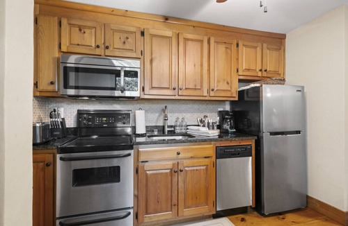 Big Canoe Condo | Sconti Ridge Hideaway in Big Canoe