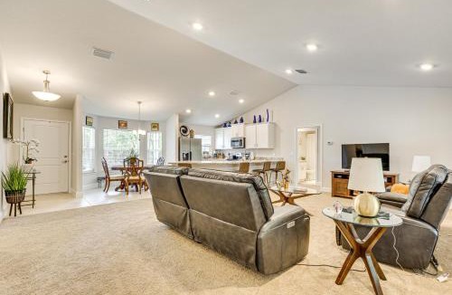 Candler House | Screened Lanai Relaxing Retreat in Ocala!