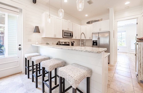 Sandestin House | Screened Porch ~ Bunk Room ~ 6-Seat Golf Cart ~ Bayside Gated Resort