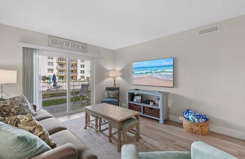 New Smyrna Beach House | Sea Coast Gardens III 111