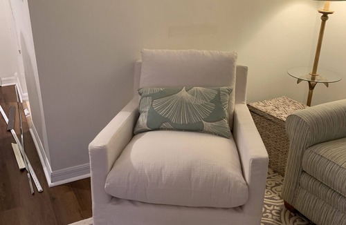 Old Naples Apartment | Sea La Vie is steps from Naples pier and 3rd street