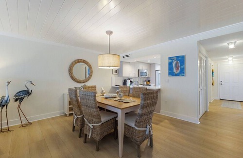 Boca Grande Condo | Sea Oats 214 | 2BR/2BA Boca Grande Gulf Front