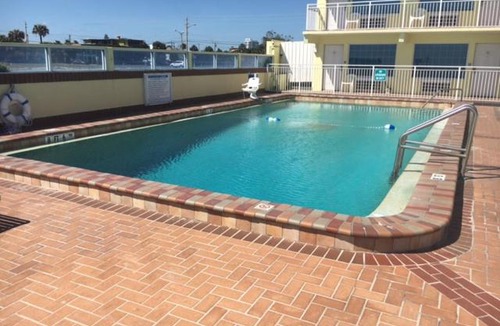 East Daytona House | Sea Shells Beach Club #214 Apartment
