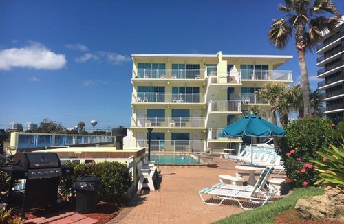 East Daytona House | Sea Shells Beach Club #204 Apartment