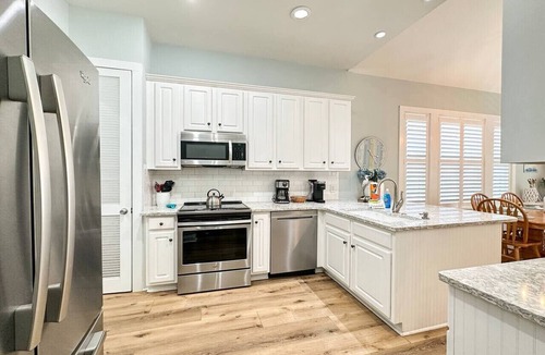 Seacrest Beach House | Seacrest Summer! 1-Level 3BR + Bikes | Book Now