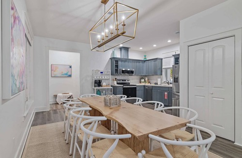 Village of Sugar Beach House | Seagrove Gem | 4 Bikes | Golf Cart | Yard Games