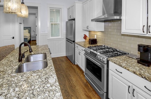 Watercolor House | 'Seas the Day' in WaterColor Beach 5 Bdrm/Slps 10| Steps to Dragonfly Pool!