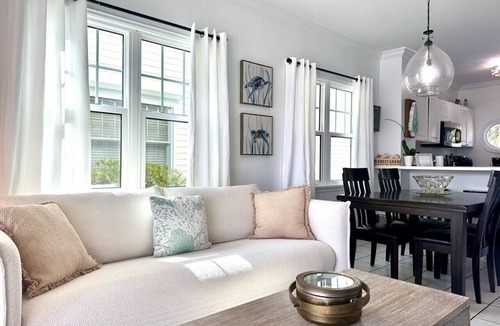 Marathon Villa | Seas the Keys Getaway with plunge pool/spa