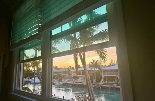 Marathon Villa | Seas the Keys Getaway with plunge pool/spa