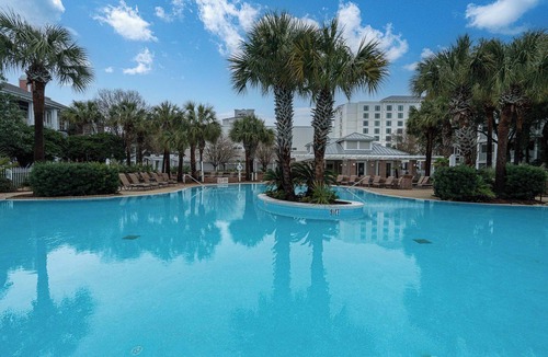 Baytowne Wharf Apartment | Seashell Shuffle – Studio at Sandestin