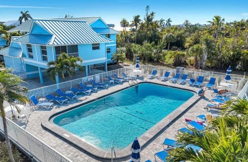 Sanibel Apartment | Seashells #45