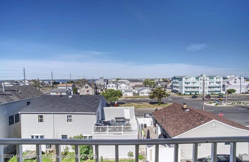 Seaside Heights Condo | Seaside Condo, 3BD+Bonus rm, 4 Bath, Rooftop deck-ocean/bay views, walk to beach