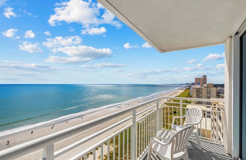 Crescent Beach Resort | Seaside Resort, with a fitness room, and a lazy river in North Myrtle Beach