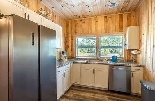 Carrabelle House | Seaside Sunrise 2BR/1BA beachfront home