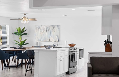 Fort Myers Villa | Seaside Villa Coral Point, renovated, south facing, in 2 minutes on open river