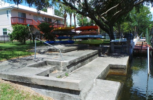 Woodland Estates House | Seasonal Canal Front/Crystal River (3 Mo - 6 mo) 3 Bed/2 Bath 407-401-4684